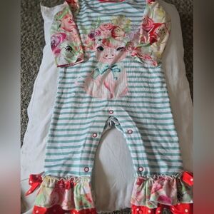 Penelope Plumm One Piece Piggy Cute Romper 12m